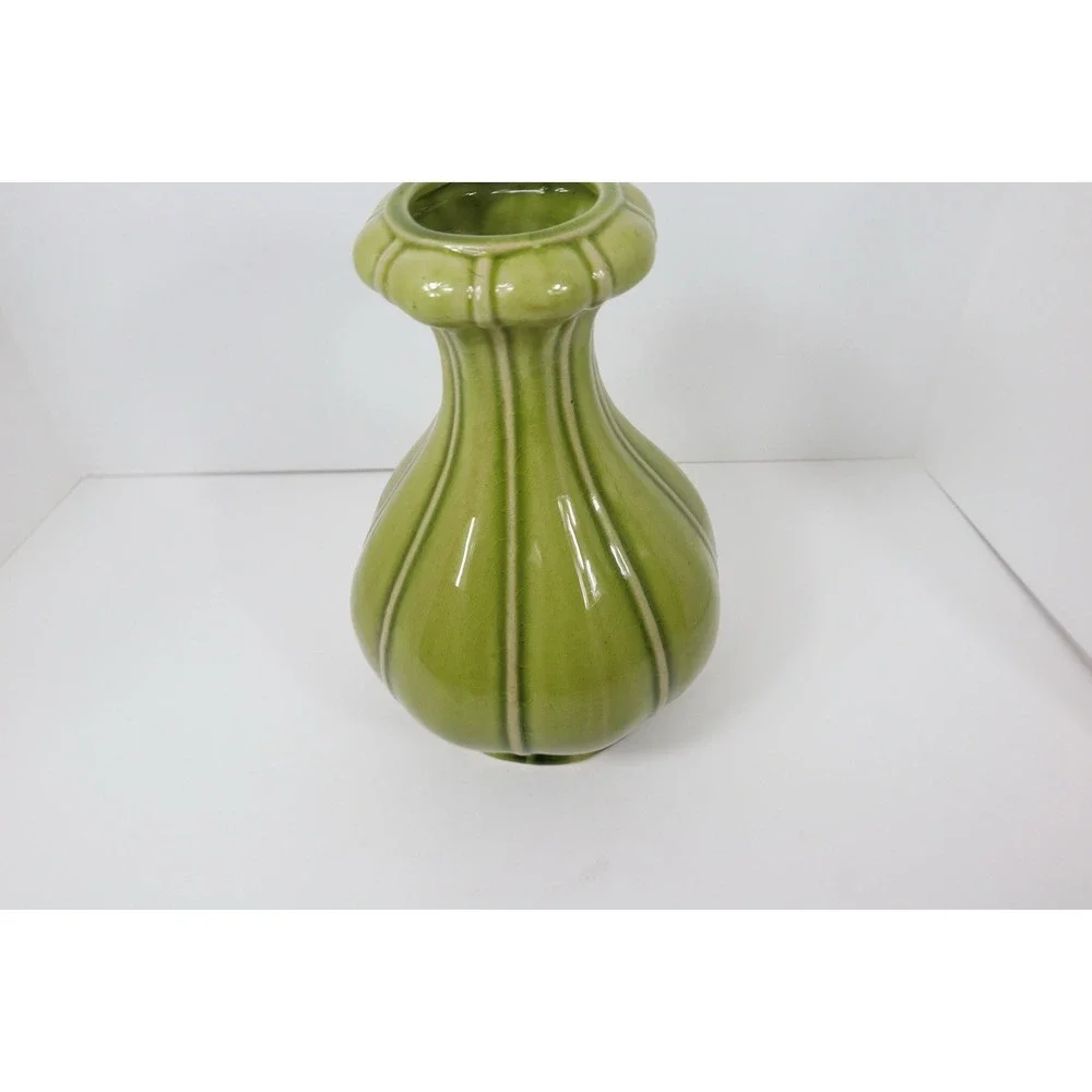 Vibrant MCM Green‎ Ribbed Variegated Vase with crazing 10.25 in